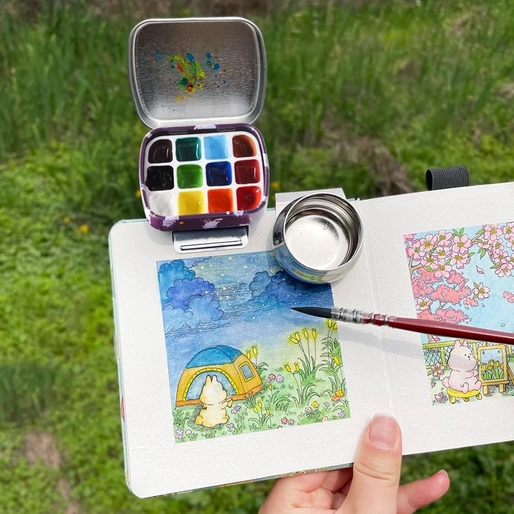 Mini caja de lata portátil de 12 pozos vacía paleta de acuarela bandeja de mezcla es un pequeño kit de viaje de almacenamiento con clip magnético y olla de aceite, por lo que es perfecto para bocetos al aire libre y pintura de bricolaje. KEEPLIVINGFASTER