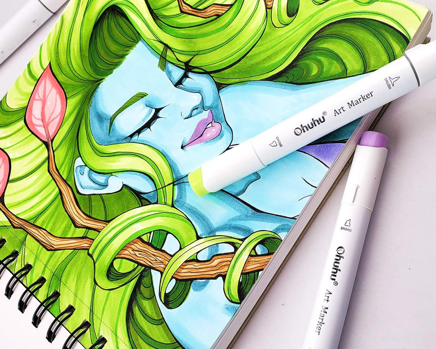 Ohuhu - Cuaderno de bocetos artísticos de 8.9 x 8.3 pulgadas, tamaño cuadrado portátil, 120 libras/200 GSM, 60 hojas/120 páginas, cuaderno de bocetos encuadernado en espiral para marcadores Ohuhu