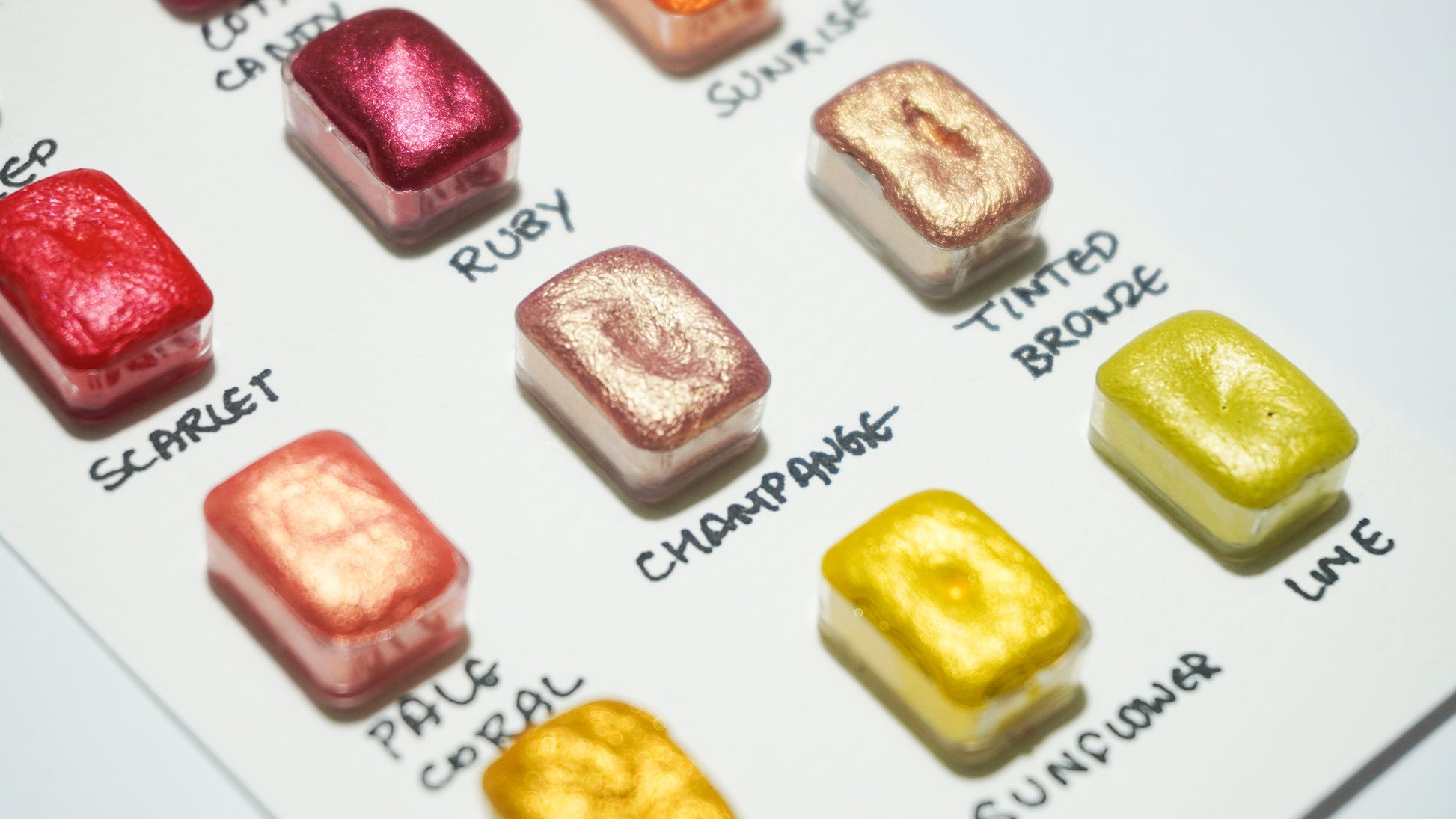 Acuarelas Artesanales: Mica 1 Mini Pans- Chroma Watercolors KEEPLIVINGFASTER